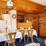 Akzent Krone Hotel Helmstadt