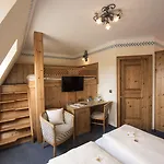 Akzent Krone Hotel Helmstadt