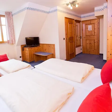 Hotel Akzent Krone Helmstadt