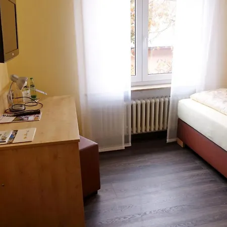 Akzent Krone 3* Хельмштадт