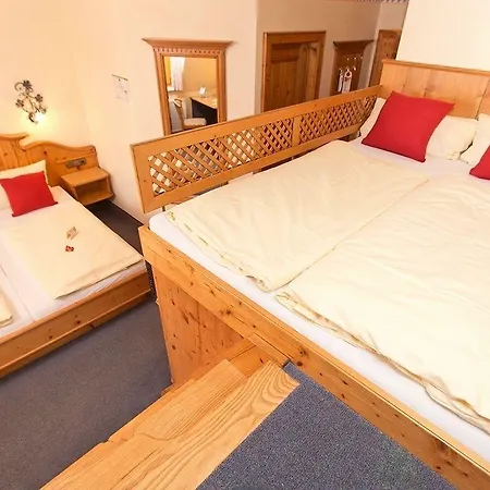 Akzent Krone فندق