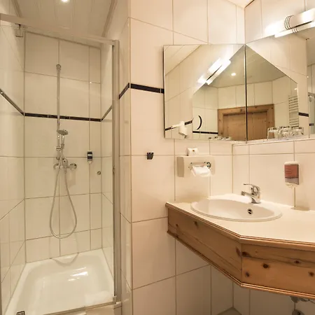Akzent Krone Hotel Helmstadt