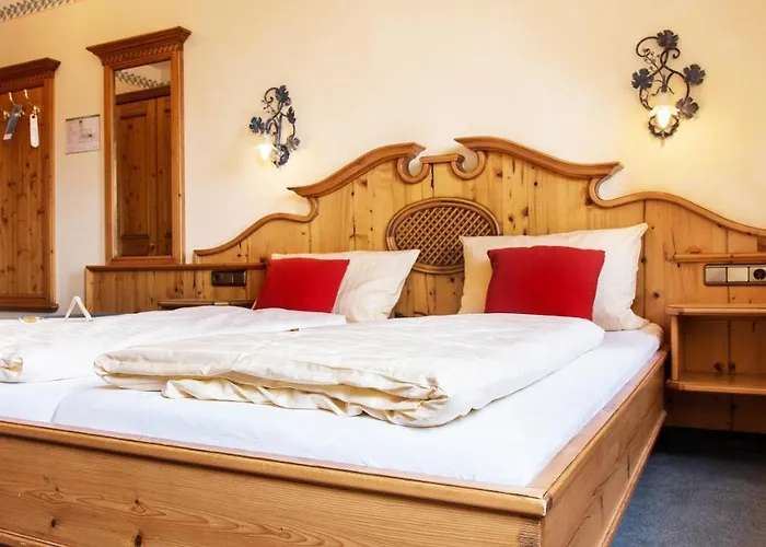 Akzent Krone Hotell Helmstadt