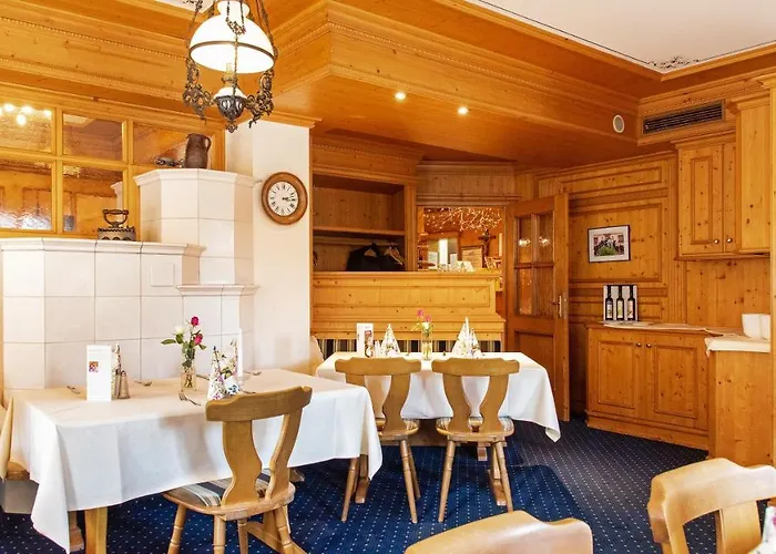 Akzent Krone Hotel Helmstadt